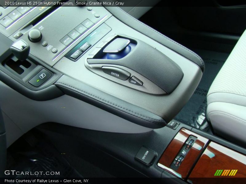 Controls of 2010 HS 250h Hybrid Premium