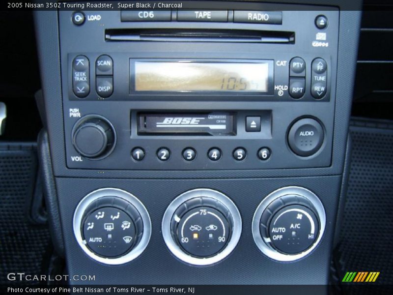 Controls of 2005 350Z Touring Roadster