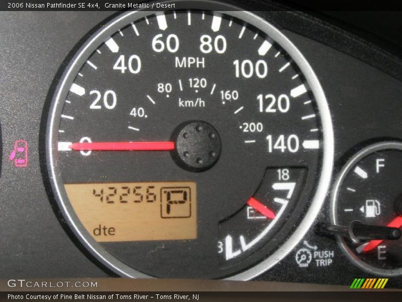Granite Metallic / Desert 2006 Nissan Pathfinder SE 4x4