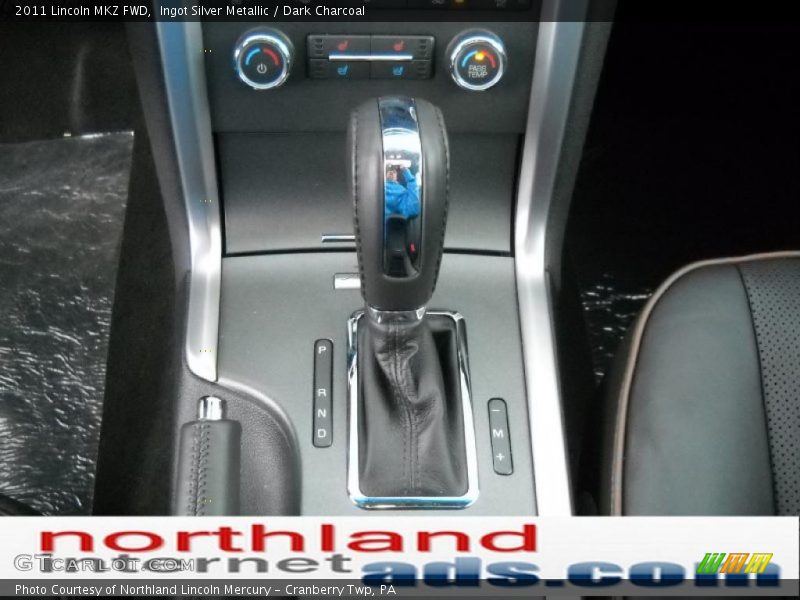 Ingot Silver Metallic / Dark Charcoal 2011 Lincoln MKZ FWD