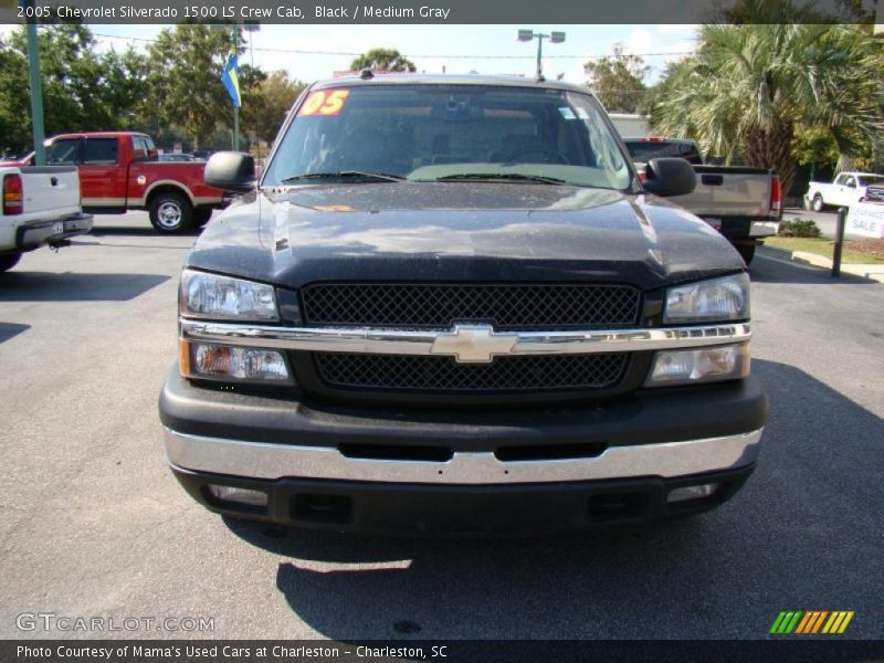 Black / Medium Gray 2005 Chevrolet Silverado 1500 LS Crew Cab