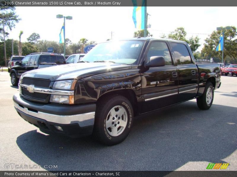 Black / Medium Gray 2005 Chevrolet Silverado 1500 LS Crew Cab