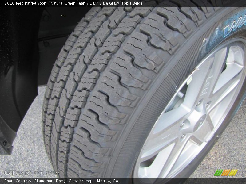 Natural Green Pearl / Dark Slate Gray/Pebble Beige 2010 Jeep Patriot Sport