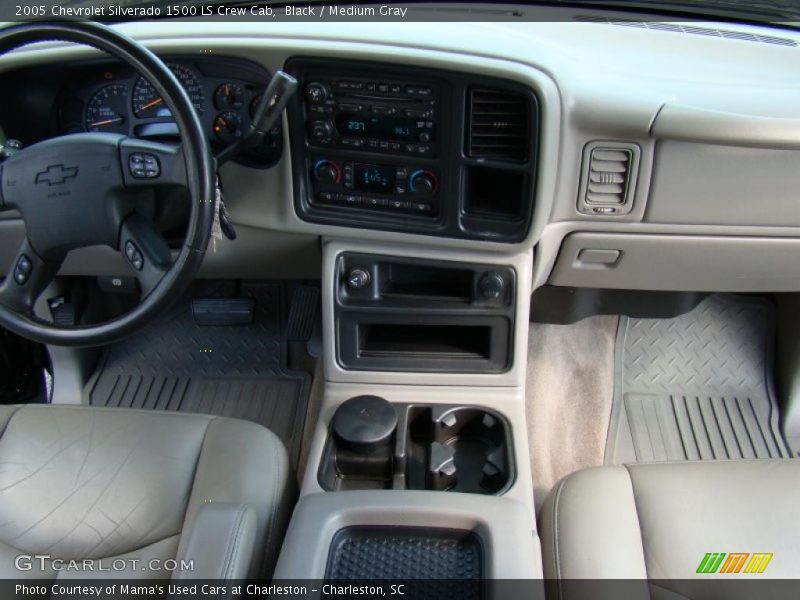 Black / Medium Gray 2005 Chevrolet Silverado 1500 LS Crew Cab
