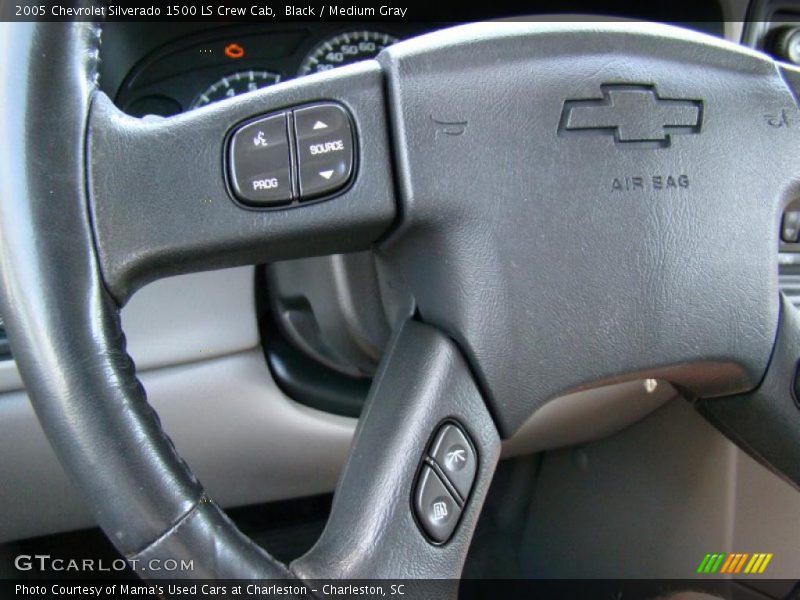 Black / Medium Gray 2005 Chevrolet Silverado 1500 LS Crew Cab