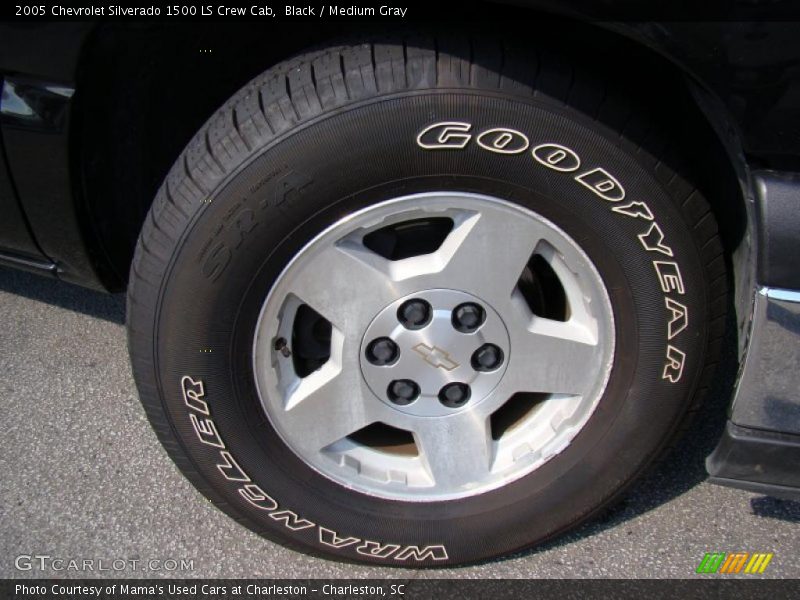 Black / Medium Gray 2005 Chevrolet Silverado 1500 LS Crew Cab