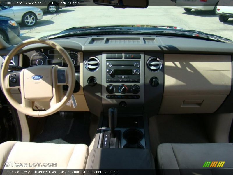 Dashboard of 2009 Expedition EL XLT