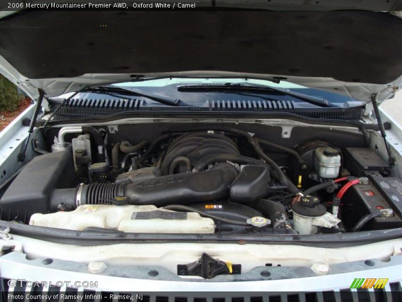 Oxford White / Camel 2006 Mercury Mountaineer Premier AWD