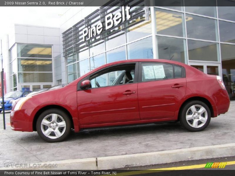 Red Brick / Charcoal 2009 Nissan Sentra 2.0