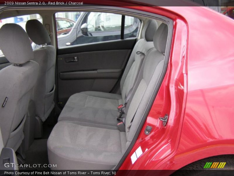 Red Brick / Charcoal 2009 Nissan Sentra 2.0
