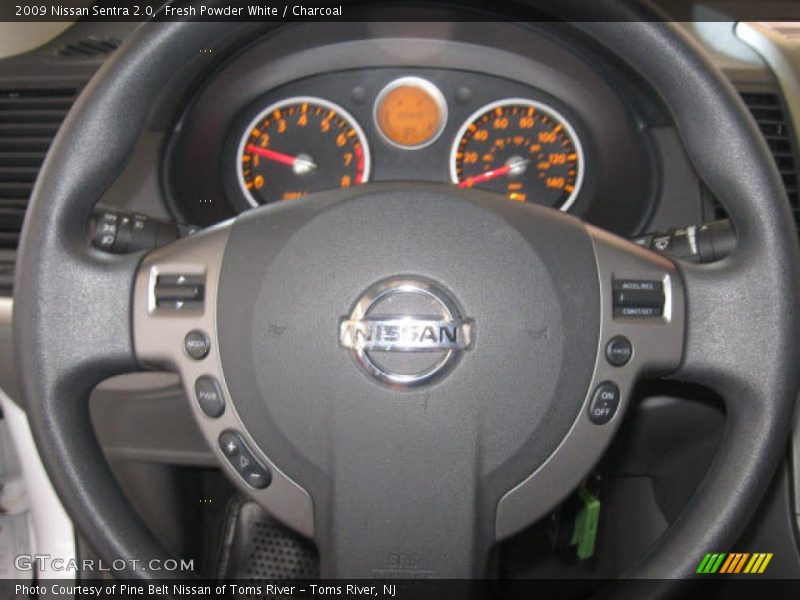 Fresh Powder White / Charcoal 2009 Nissan Sentra 2.0