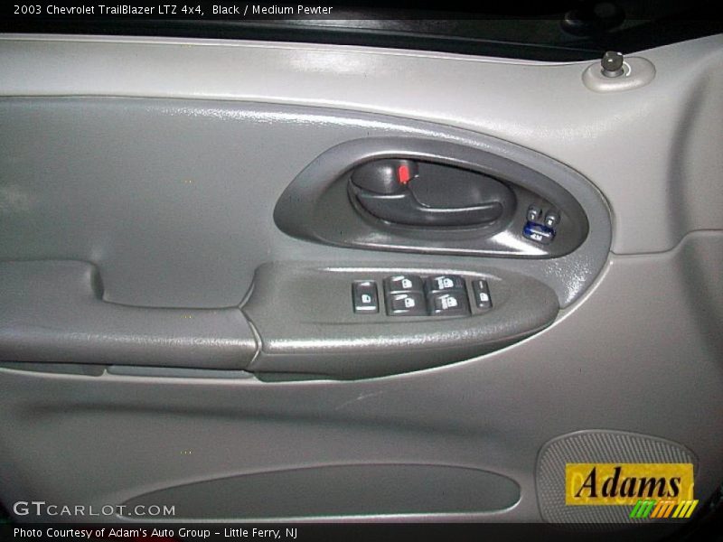 Black / Medium Pewter 2003 Chevrolet TrailBlazer LTZ 4x4