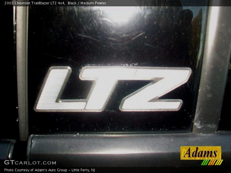 Black / Medium Pewter 2003 Chevrolet TrailBlazer LTZ 4x4