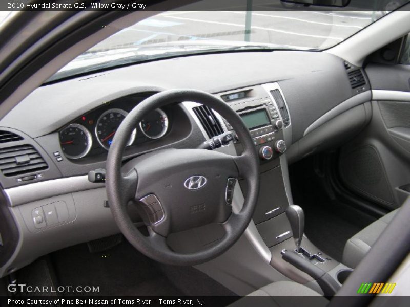 Willow Gray / Gray 2010 Hyundai Sonata GLS