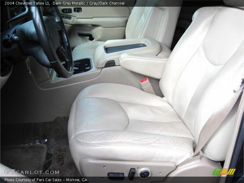 Dark Gray Metallic / Gray/Dark Charcoal 2004 Chevrolet Tahoe LS