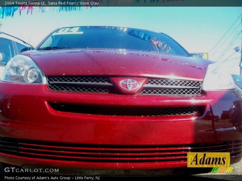 Salsa Red Pearl / Stone Gray 2004 Toyota Sienna LE