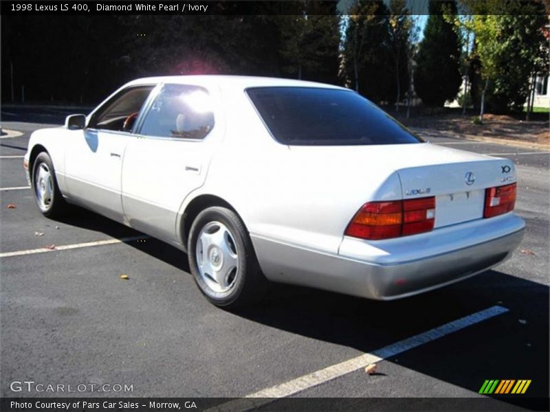 Diamond White Pearl / Ivory 1998 Lexus LS 400