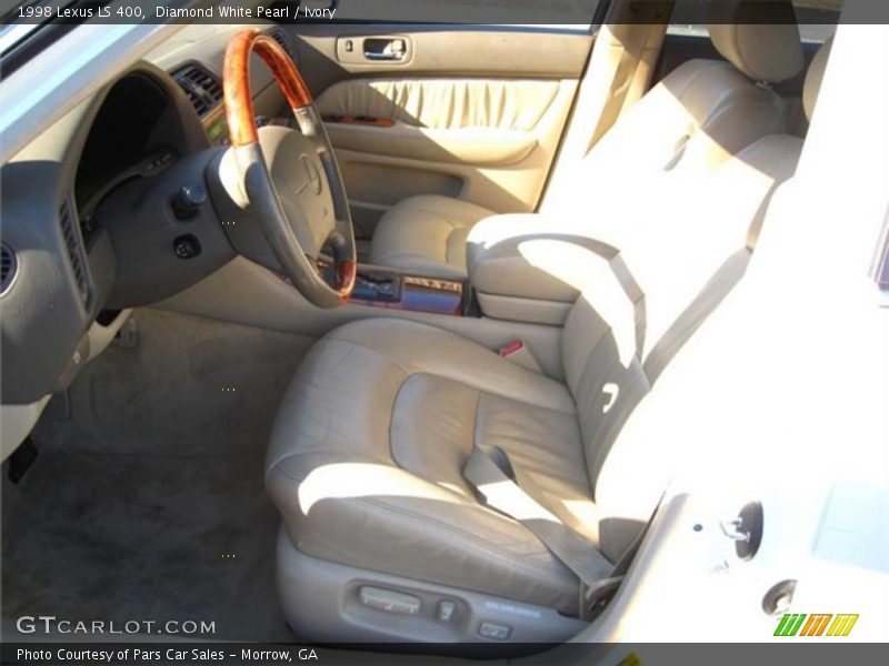 Diamond White Pearl / Ivory 1998 Lexus LS 400