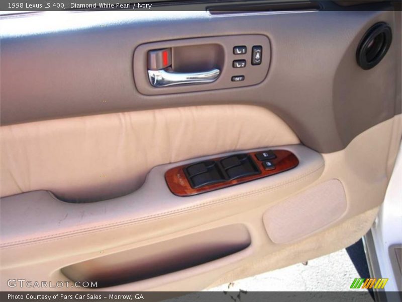 Diamond White Pearl / Ivory 1998 Lexus LS 400
