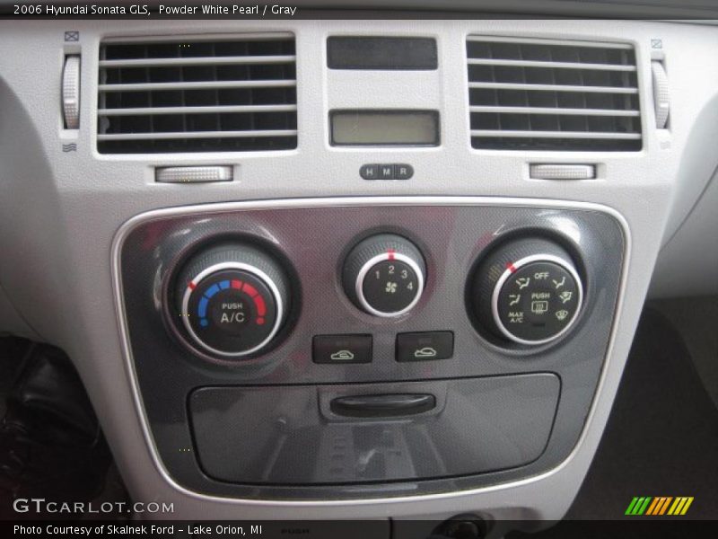 Powder White Pearl / Gray 2006 Hyundai Sonata GLS