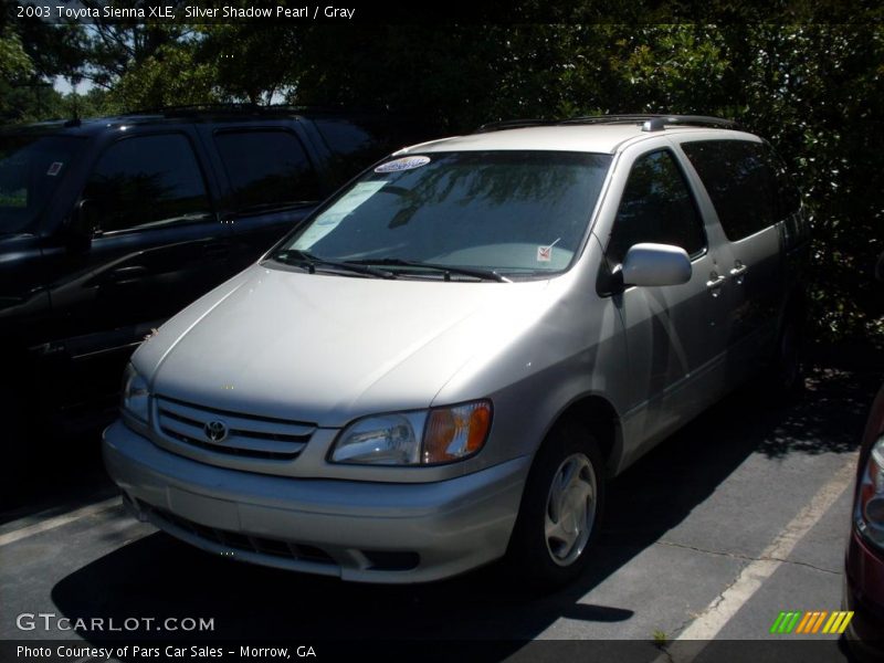Silver Shadow Pearl / Gray 2003 Toyota Sienna XLE