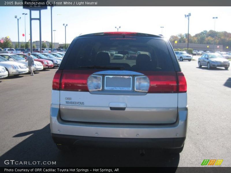 Frost White / Light Neutral 2005 Buick Rendezvous CX