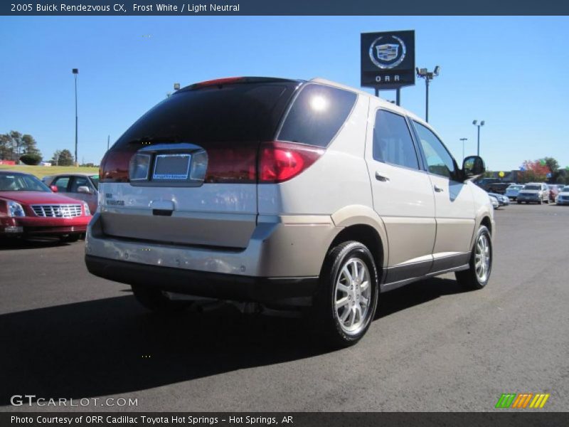 Frost White / Light Neutral 2005 Buick Rendezvous CX