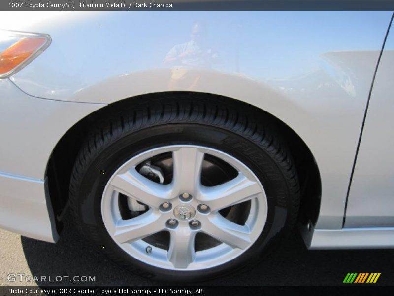 Titanium Metallic / Dark Charcoal 2007 Toyota Camry SE