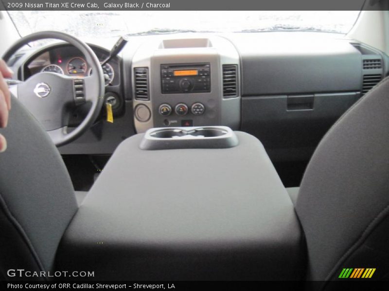 Galaxy Black / Charcoal 2009 Nissan Titan XE Crew Cab