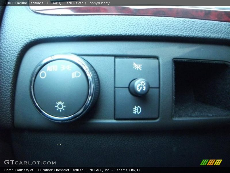 Black Raven / Ebony/Ebony 2007 Cadillac Escalade EXT AWD