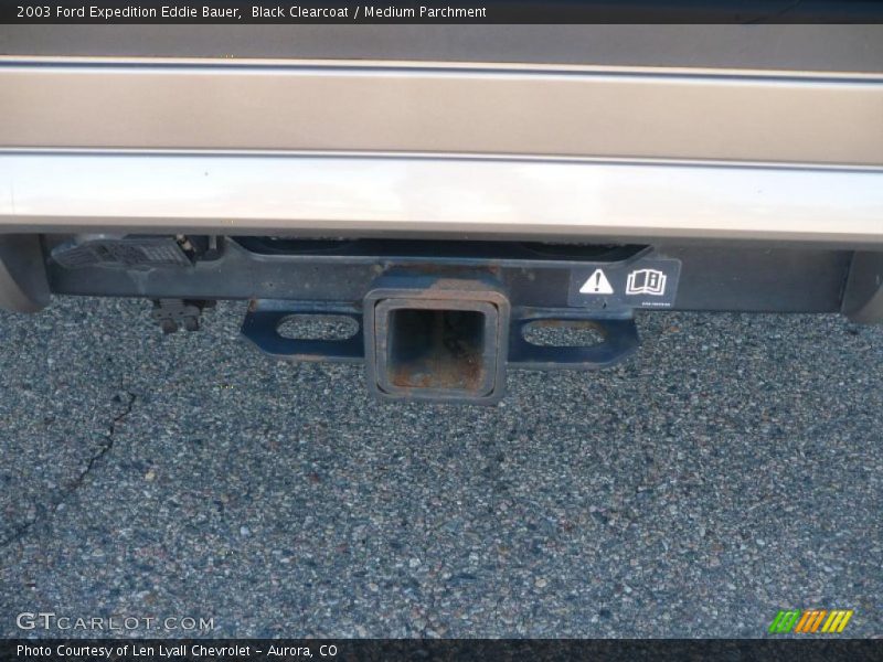 Black Clearcoat / Medium Parchment 2003 Ford Expedition Eddie Bauer