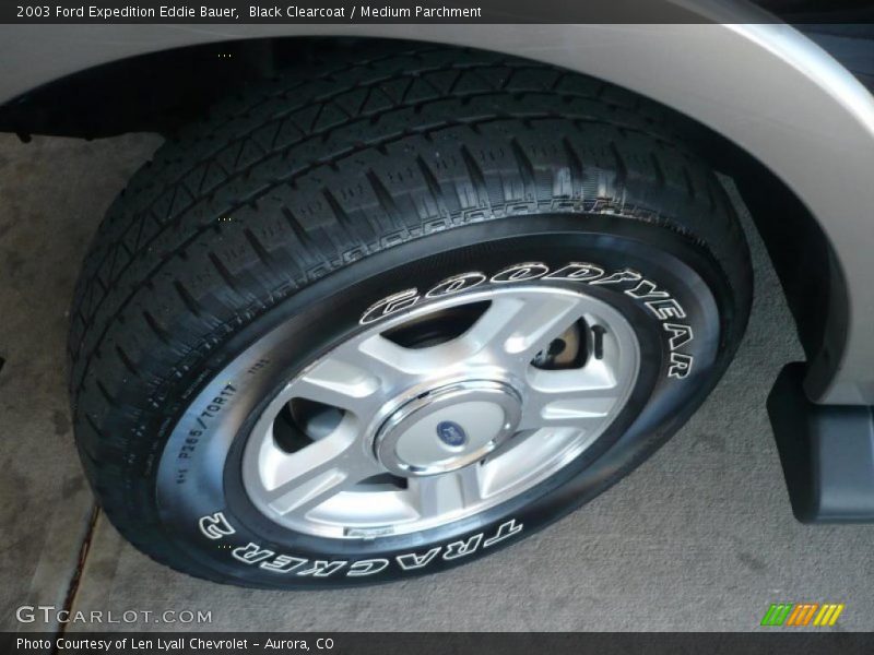 Black Clearcoat / Medium Parchment 2003 Ford Expedition Eddie Bauer