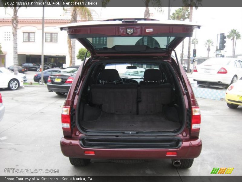 Merlot Pearl / Beige 2002 Nissan Pathfinder LE 4x4