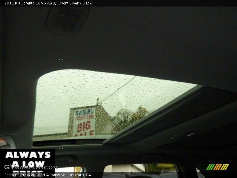 Bright Silver / Black 2011 Kia Sorento EX V6 AWD