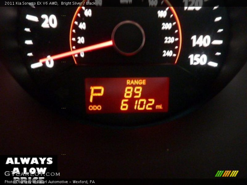 Bright Silver / Black 2011 Kia Sorento EX V6 AWD