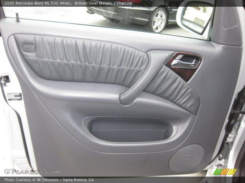 Brilliant Silver Metallic / Charcoal 2005 Mercedes-Benz ML 500 4Matic
