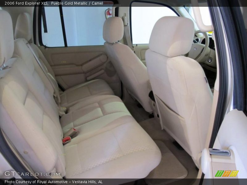 Pueblo Gold Metallic / Camel 2006 Ford Explorer XLS