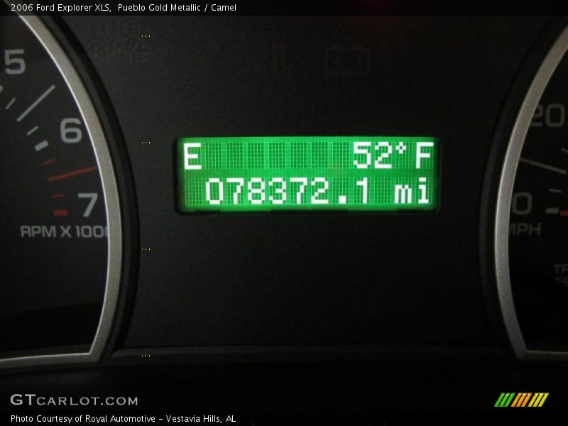 Pueblo Gold Metallic / Camel 2006 Ford Explorer XLS