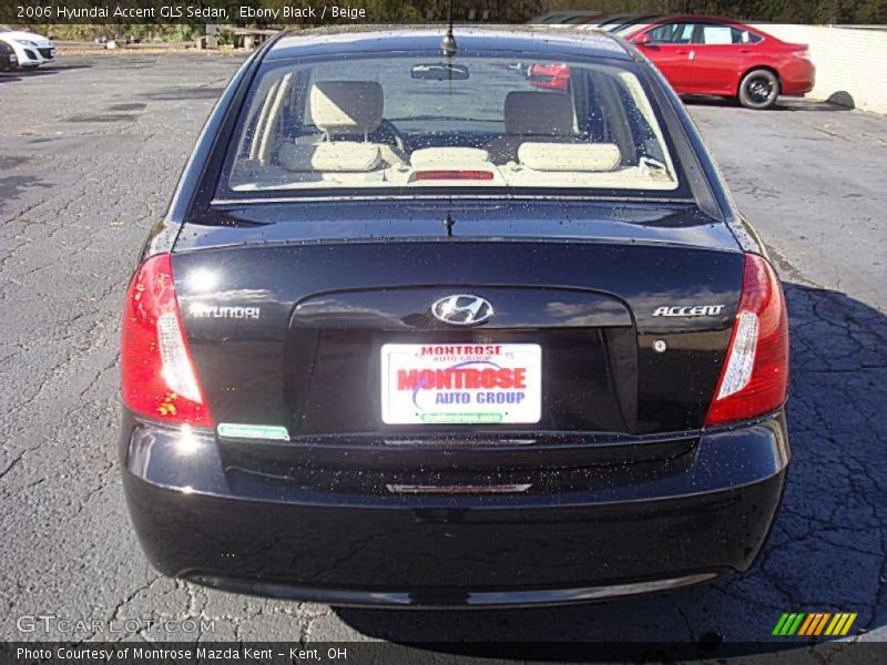 Ebony Black / Beige 2006 Hyundai Accent GLS Sedan