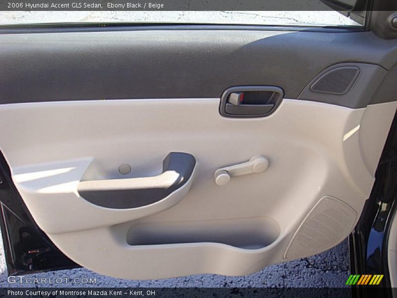 Ebony Black / Beige 2006 Hyundai Accent GLS Sedan