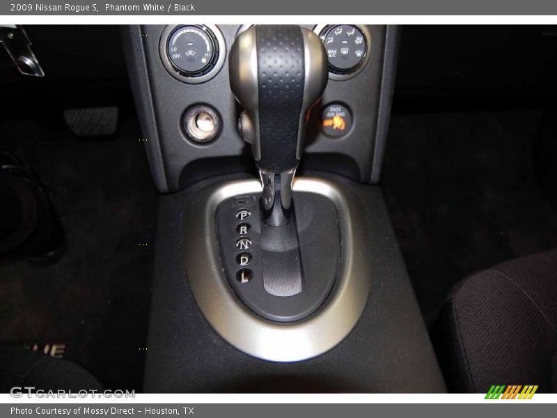 Phantom White / Black 2009 Nissan Rogue S