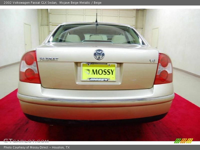Mojave Beige Metallic / Beige 2002 Volkswagen Passat GLX Sedan