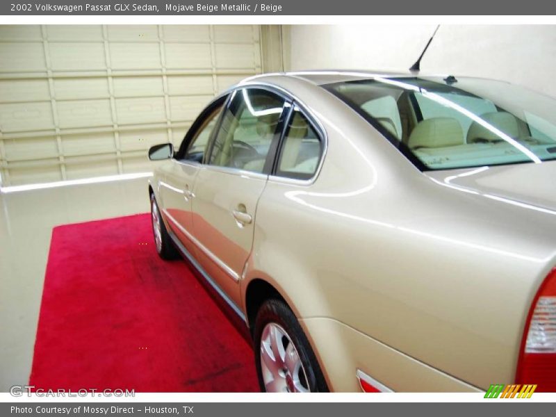 Mojave Beige Metallic / Beige 2002 Volkswagen Passat GLX Sedan