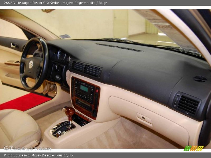 Mojave Beige Metallic / Beige 2002 Volkswagen Passat GLX Sedan