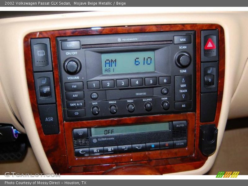 Mojave Beige Metallic / Beige 2002 Volkswagen Passat GLX Sedan