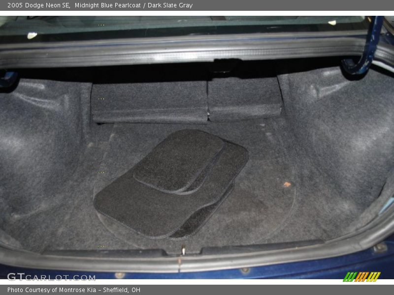  2005 Neon SE Trunk