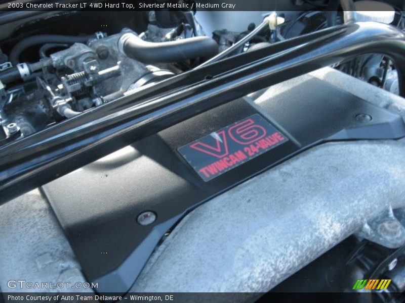 Silverleaf Metallic / Medium Gray 2003 Chevrolet Tracker LT 4WD Hard Top