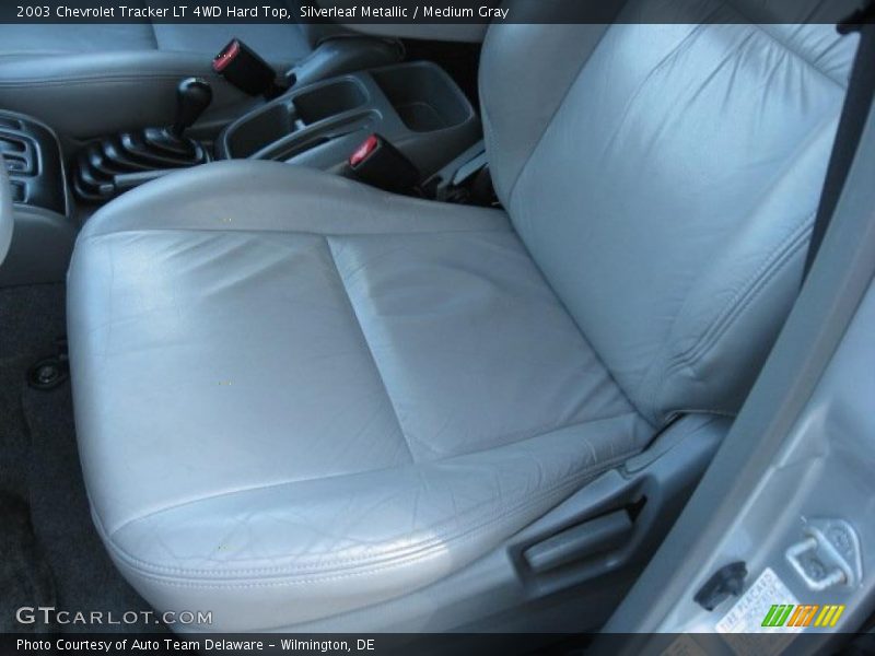 Silverleaf Metallic / Medium Gray 2003 Chevrolet Tracker LT 4WD Hard Top