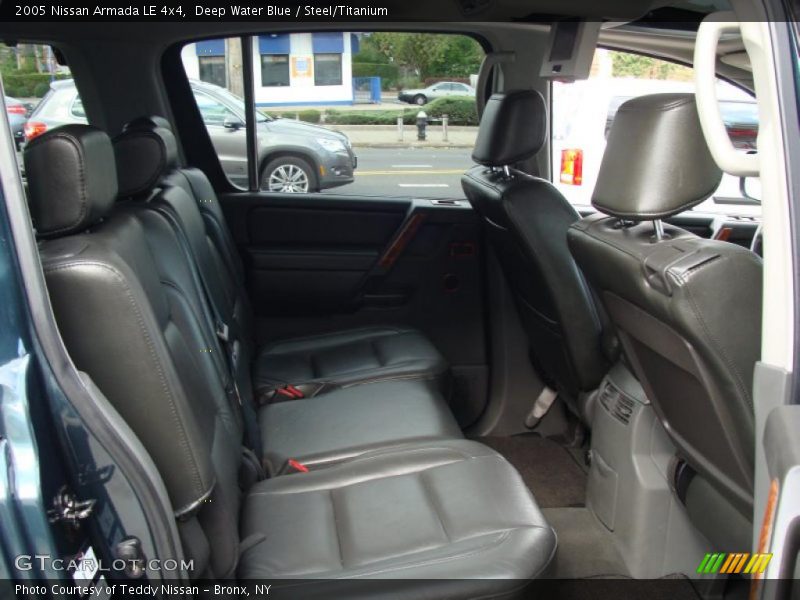 Deep Water Blue / Steel/Titanium 2005 Nissan Armada LE 4x4