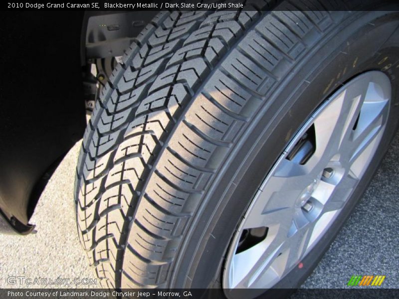 Blackberry Metallic / Dark Slate Gray/Light Shale 2010 Dodge Grand Caravan SE
